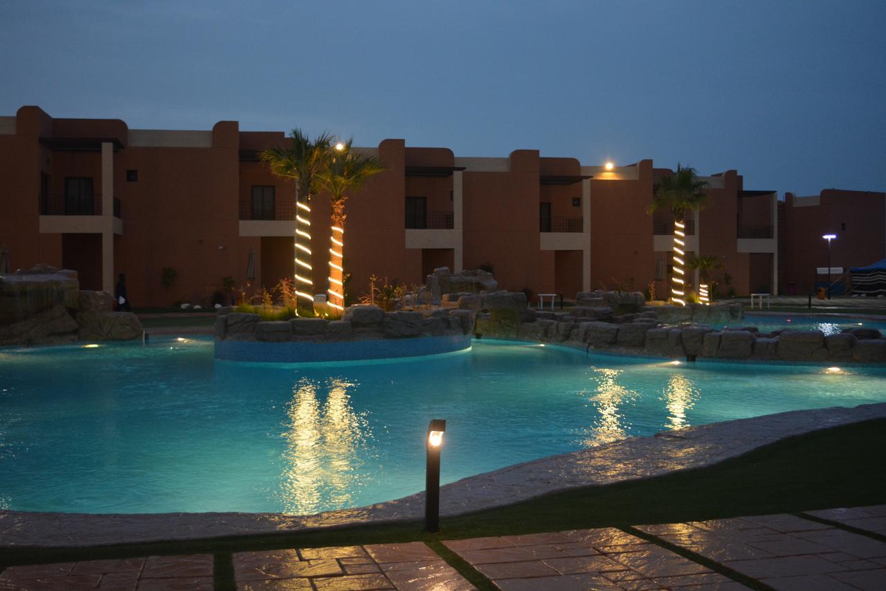 Aquamarine Kuwait Resort Al Nuwaiseeb Екстериор снимка